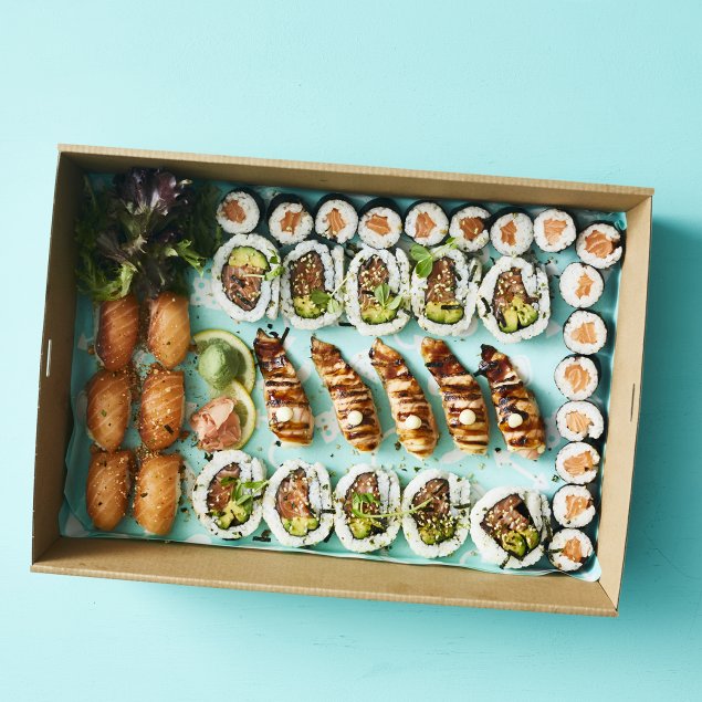 Salmon Lovers Sushi And Nigiri Platter (39 pieces)