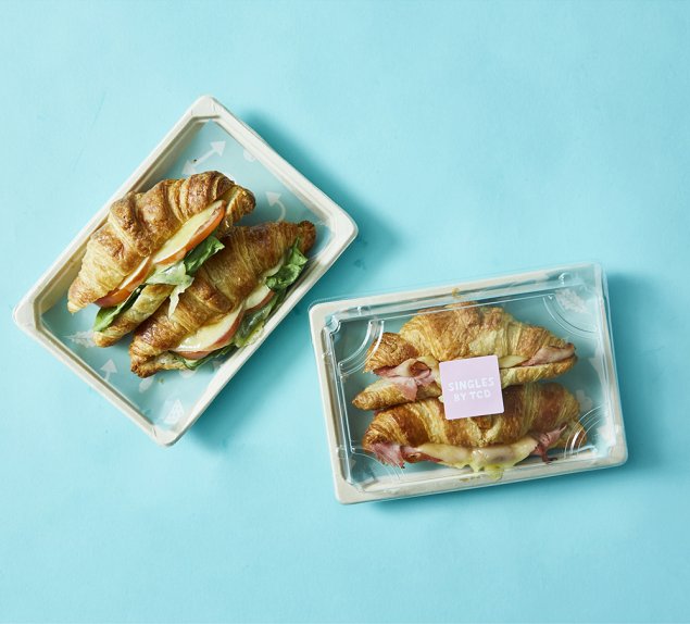 office-pastry-catering-croissant